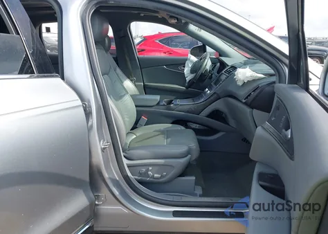 2020 Lincoln Nautilus Reserve z USA, uszkodzony, nr VIN 2LMPJ6K95LBL04244